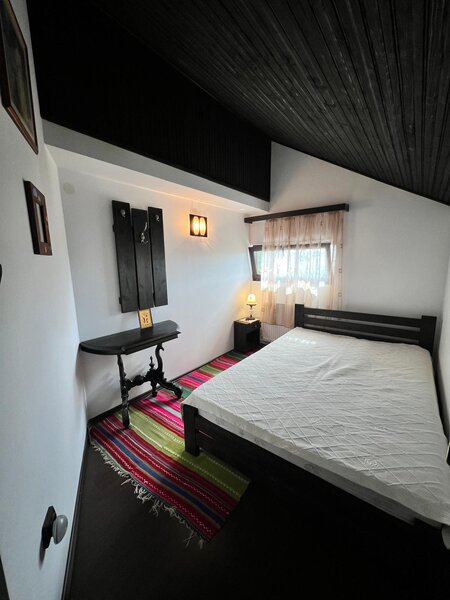 Brebu Prahova - Vila de vanzare S+P+E+M, 193 mp construiti, curte generoasa